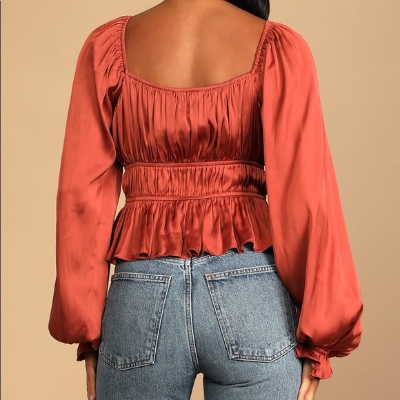 Lulus ‘Sophisticate’ Ruched Top - Picture 3 of 11